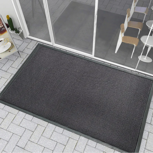 Lako Outdoor Dog Door Mat — 3D mesh design traps and holds dirt, mud, and debris