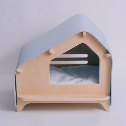 Pet Cabin — sturdy materials