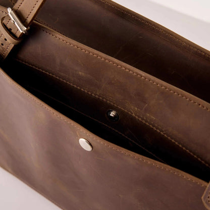 Reno Leather Dog Carrier - Travel Bag